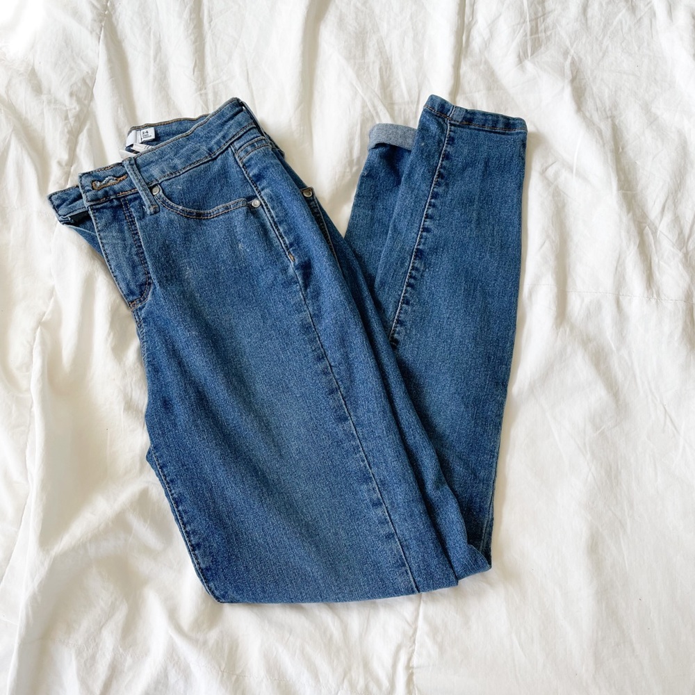 Jeans - Picture 2 of 8